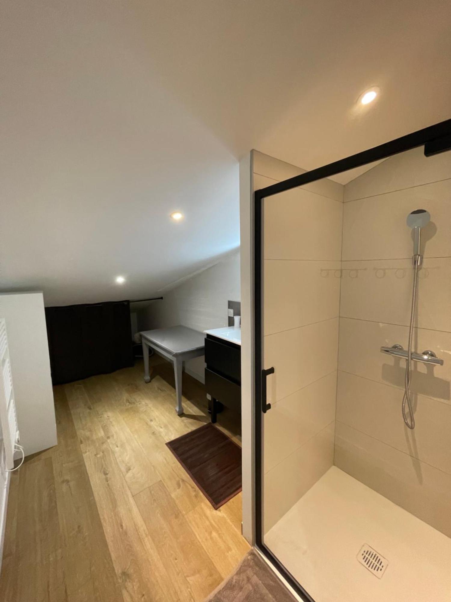 Ferienwohnung Duplex Sole Mio Bazet Exterior foto